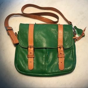 Green Roots Canada Leather Bag